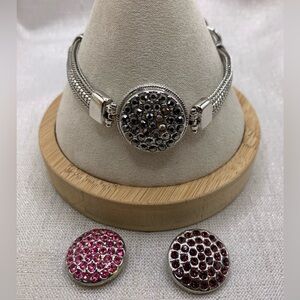 💗SILVER TOGGLE Snap Button Bracelet with 3 Charms - 18mm/20mm